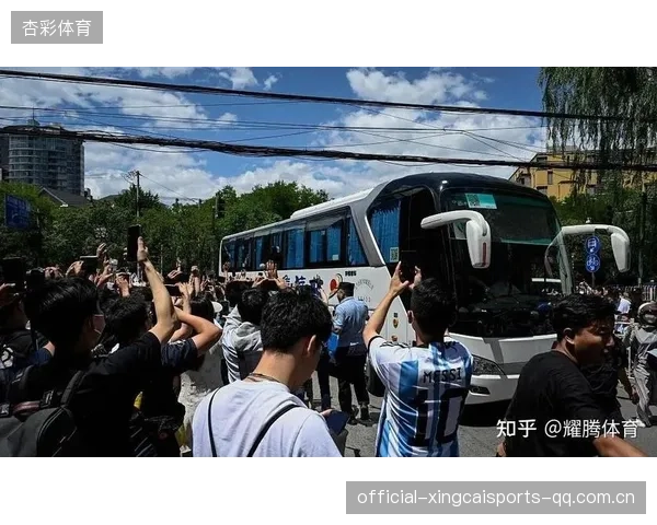 C罗训练营开设特别营课程，名额告急引家长热议